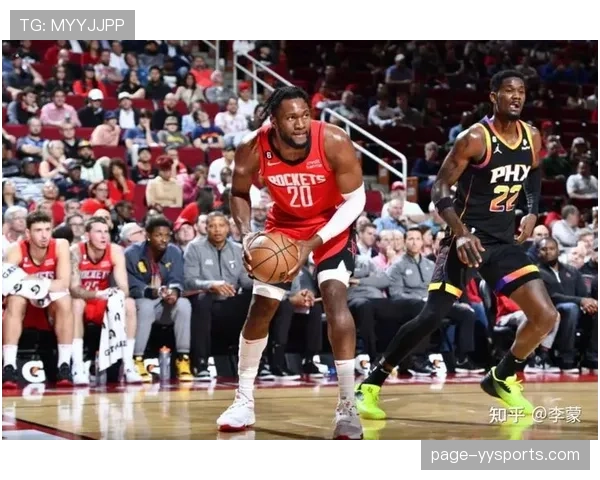 申京策应数据亮眼 火箭内线轴心角色战术价值凸显 申京策应数据亮眼 火箭内线轴心角色战术价值凸显